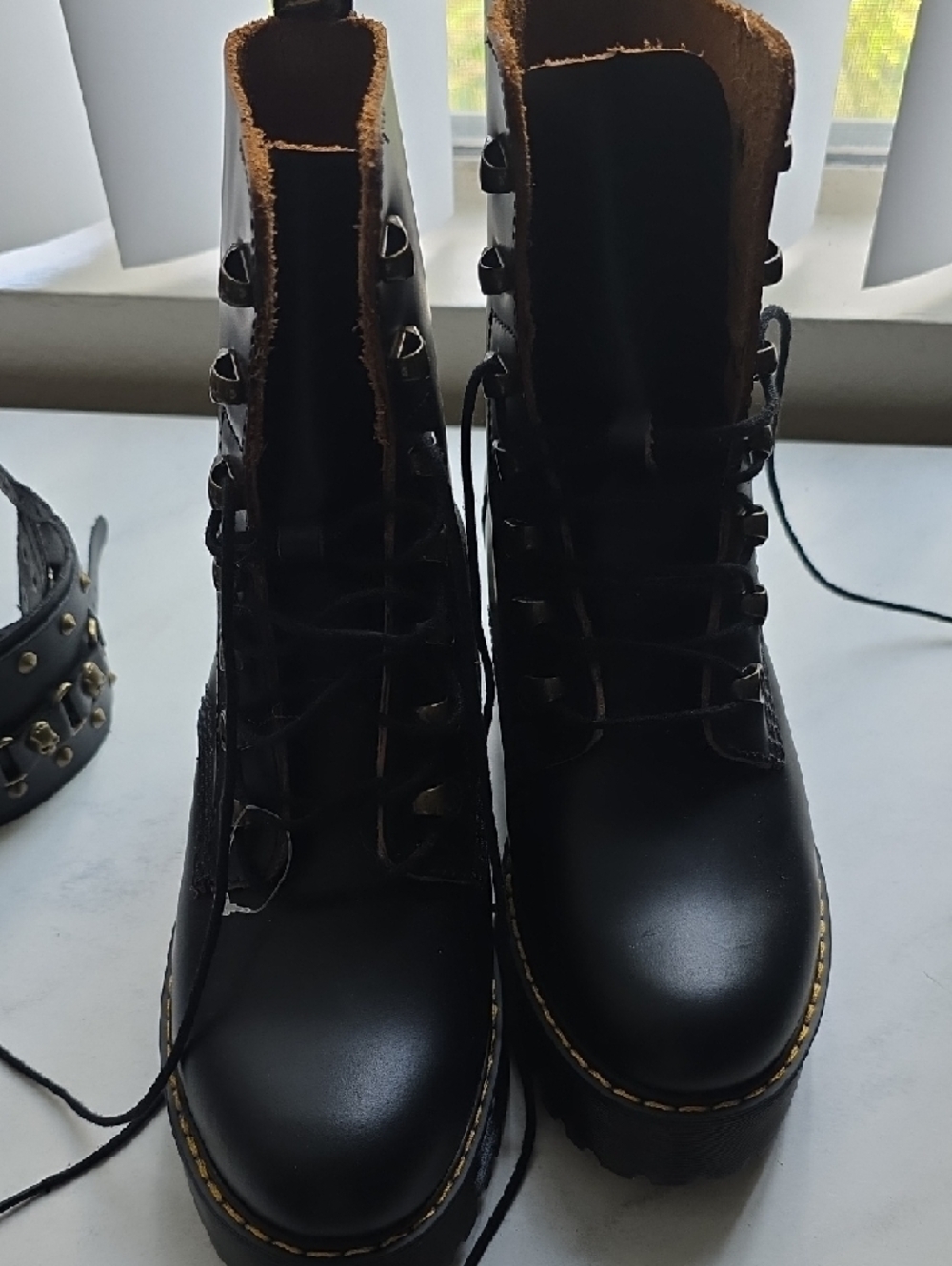 Dr. Martens Black Lace-Up Lug Sole Ankle Boots - Picture 5 of 9